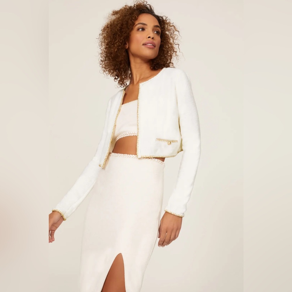 SAYLOR
Walda Tweed Cardigan